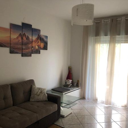 Casa Di Max - Private Room In Apartment With Shared Bathroom Free Parking Больцано Экстерьер фото